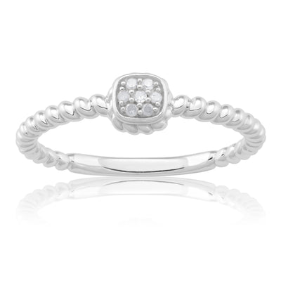 Sterling Silver 0.03 Carat Diamond Ring with 7 Brilliant Cut Diamonds