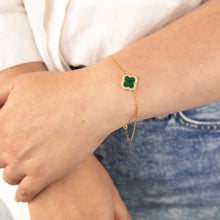 Load image into Gallery viewer, Clover Malachite &amp; White Cubic Zirconia 20cm Bracelet in Gold Plated Silver