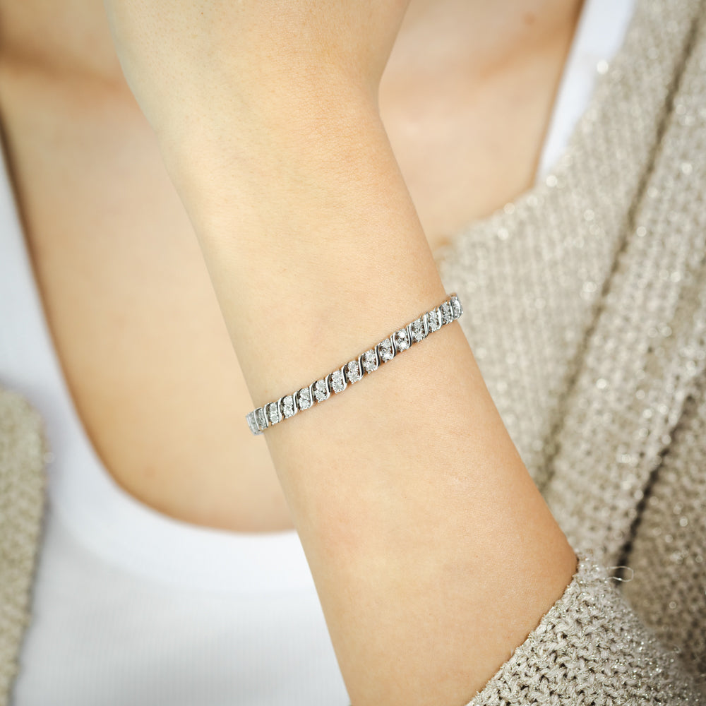 0.95 Carat Diamond Tennis Bracelet in Sterling Silver