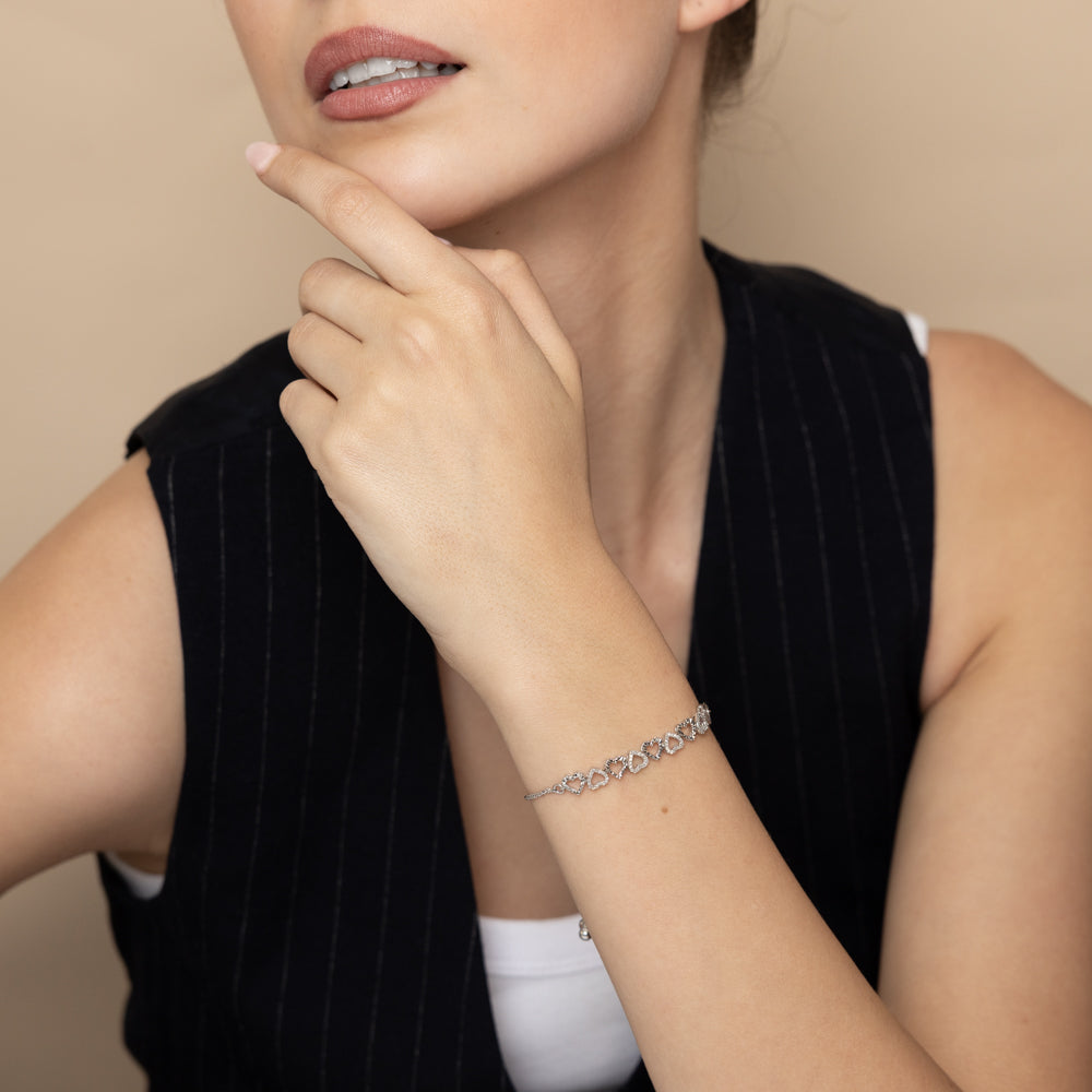 1/6 Carat Diamond Heart Bracelet Adjustable 23cm in Sterling Silver