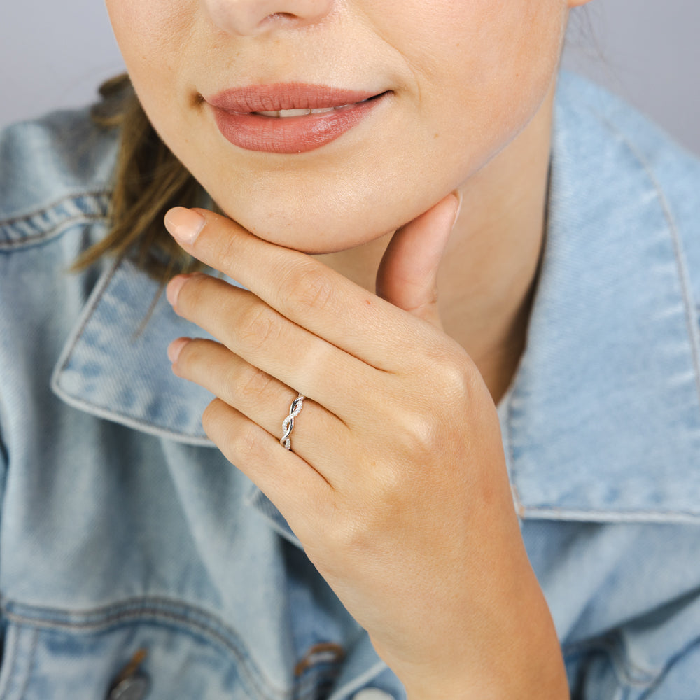 Luminesce Lab Grown 1/10 Carat Diamond Ring in Sterling Silver