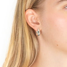 Load image into Gallery viewer, Sterling Silver 15x17mm Oval Hoops