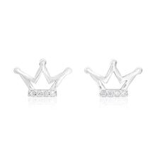 Load image into Gallery viewer, Sterling Silver 3 Point Crown Stud Earrings