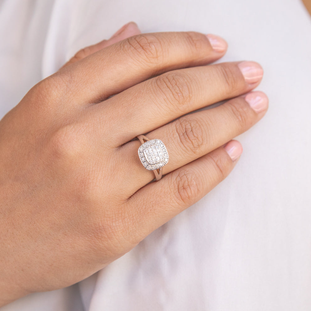 Silver 1/4 Carat Cluster Dress Ring with 32 Brilliant Diamonds