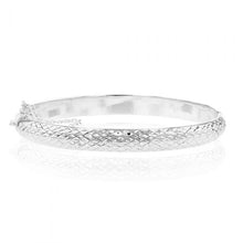 Load image into Gallery viewer, Sterling Silver Textured 7mm Hinged With Saftey Chain Bangle