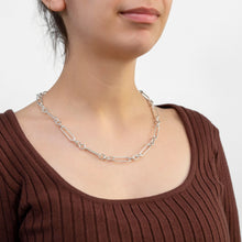 Load image into Gallery viewer, Sterling Silver Figaro Belcher With T Bar 50cm Chain