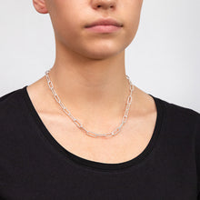 Load image into Gallery viewer, Sterling Silver Patterned Paperclip 140 Gauge 45cm Chain