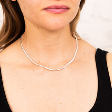 Load image into Gallery viewer, Sterling Silver Oval Snake 37+5cm Chain