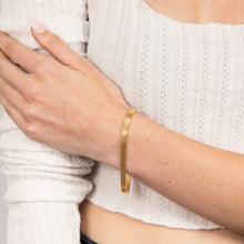 Load image into Gallery viewer, Sterling Silver Gold Plated Etrusca 19cm Bracelet