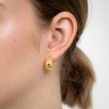Load image into Gallery viewer, Sterling Silver Gold Plated Ribbed 3/4th Hoop Earrings
