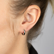 Load image into Gallery viewer, Sterling Silver Plain Huggie Earrings