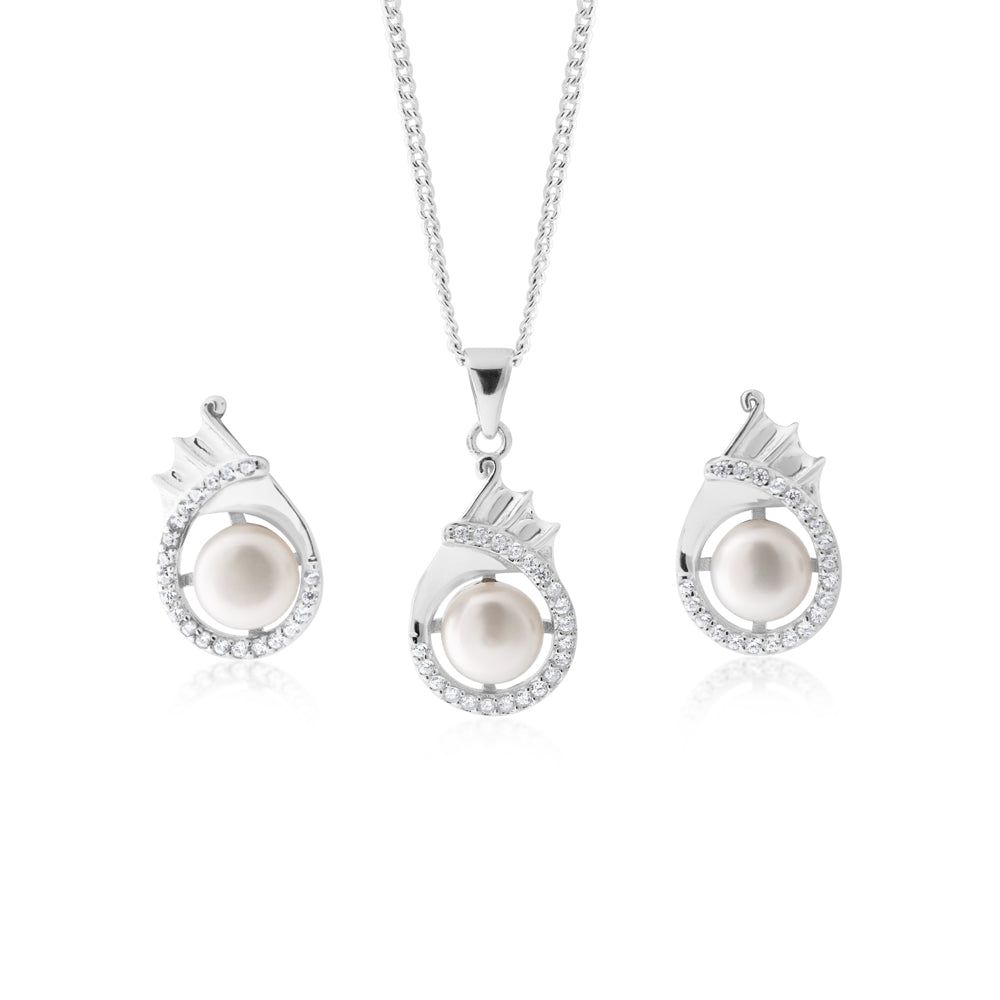 FRESHWATER PEARL EARRINGS & PENDANT SET SS WITH CHAIN