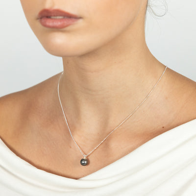 Sterling Silver 8-10mm Tahitian Pearl Pendant on 45cm Chain